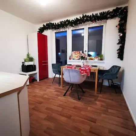 Star Brno With Terrace 4b Апартаменты Komin